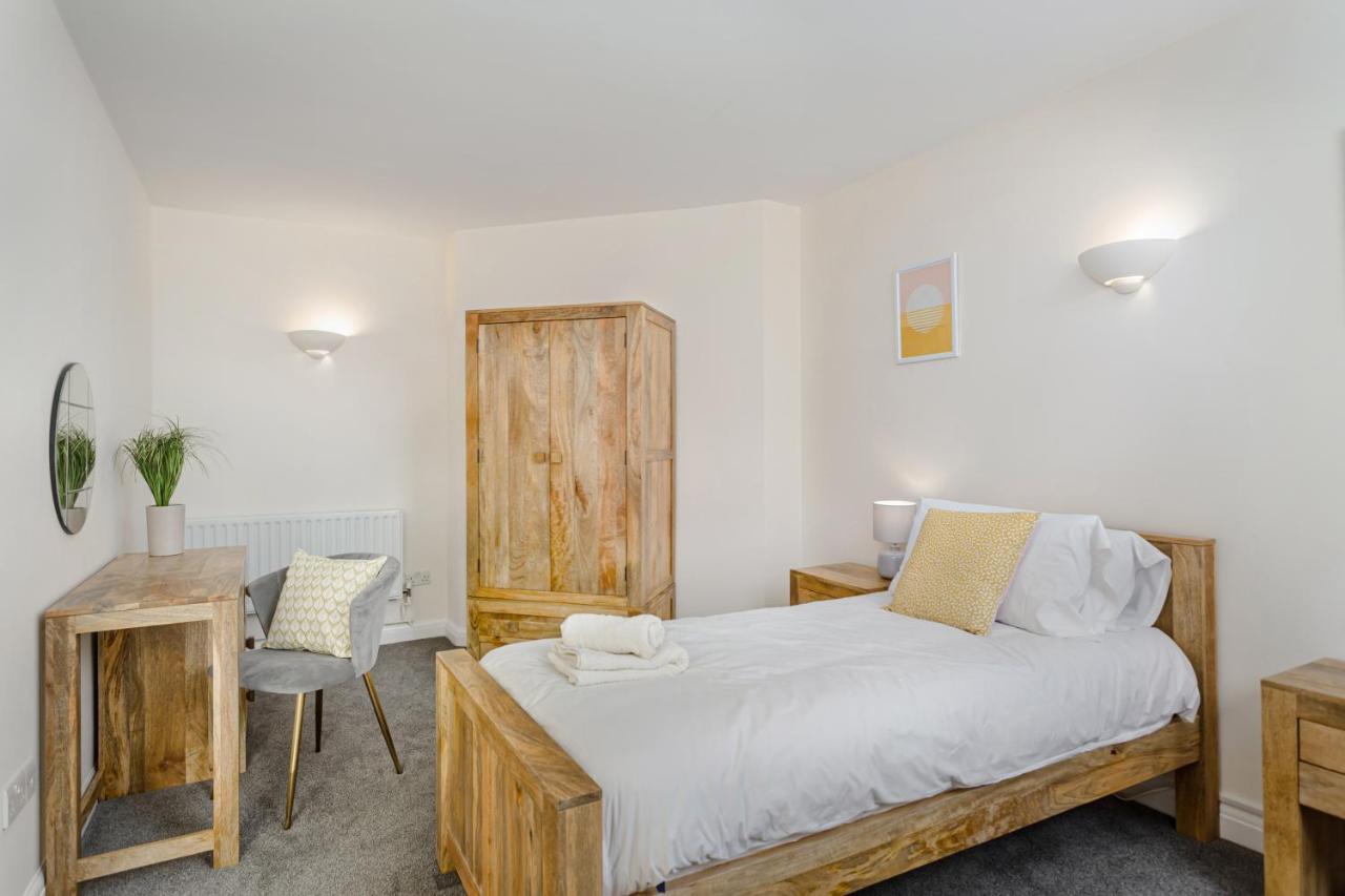 2 Bedroom City Centre Townhouse - With Parking CBG Exteriör bild