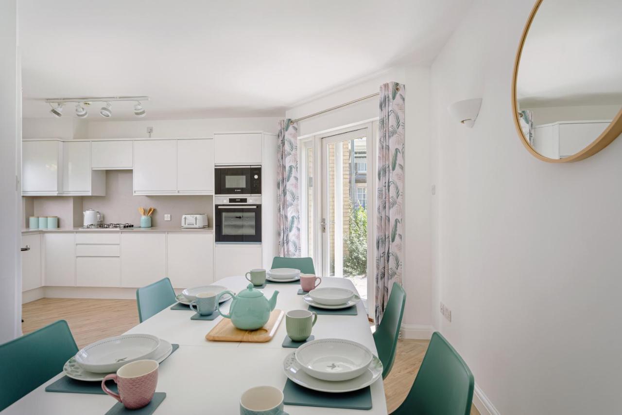 2 Bedroom City Centre Townhouse - With Parking CBG Exteriör bild